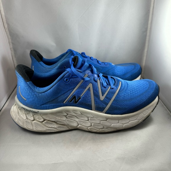 New Balance Fresh Foam More v4 Running Shoes - Men's size 12 - Picture 2 of 13